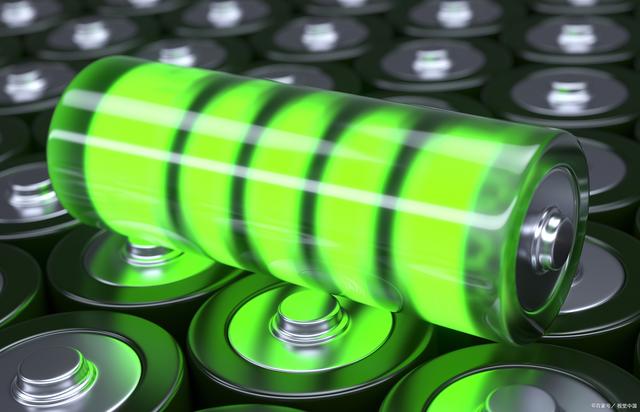 国内外市占率持续提升 磷酸铁锂电池受青睐